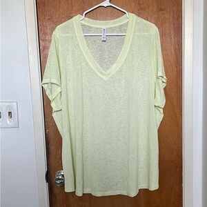 Athleta cool-tone yellow V-neck tee top shirt 3X